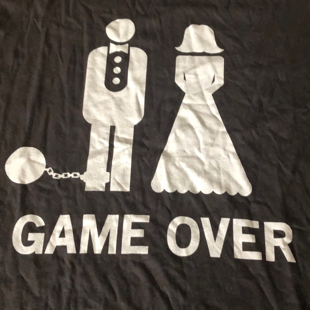 Groom “ Game Over” T-shirt - Picture 2 of 3
